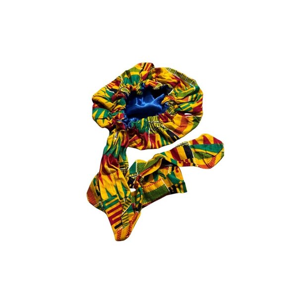 BONNET - Picture 3 of 3